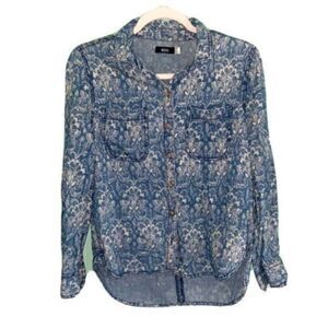 ✨BDG. paisley button down shirt || size medium